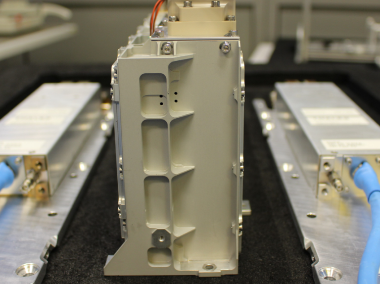 Quad St Module Quad Microwave Power Modules - ESA CSC: Connectivity & Secure ...